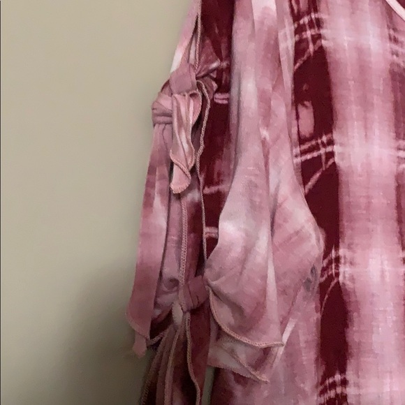 Pink Tie dye top Coco’s Closet - Picture 3 of 4
